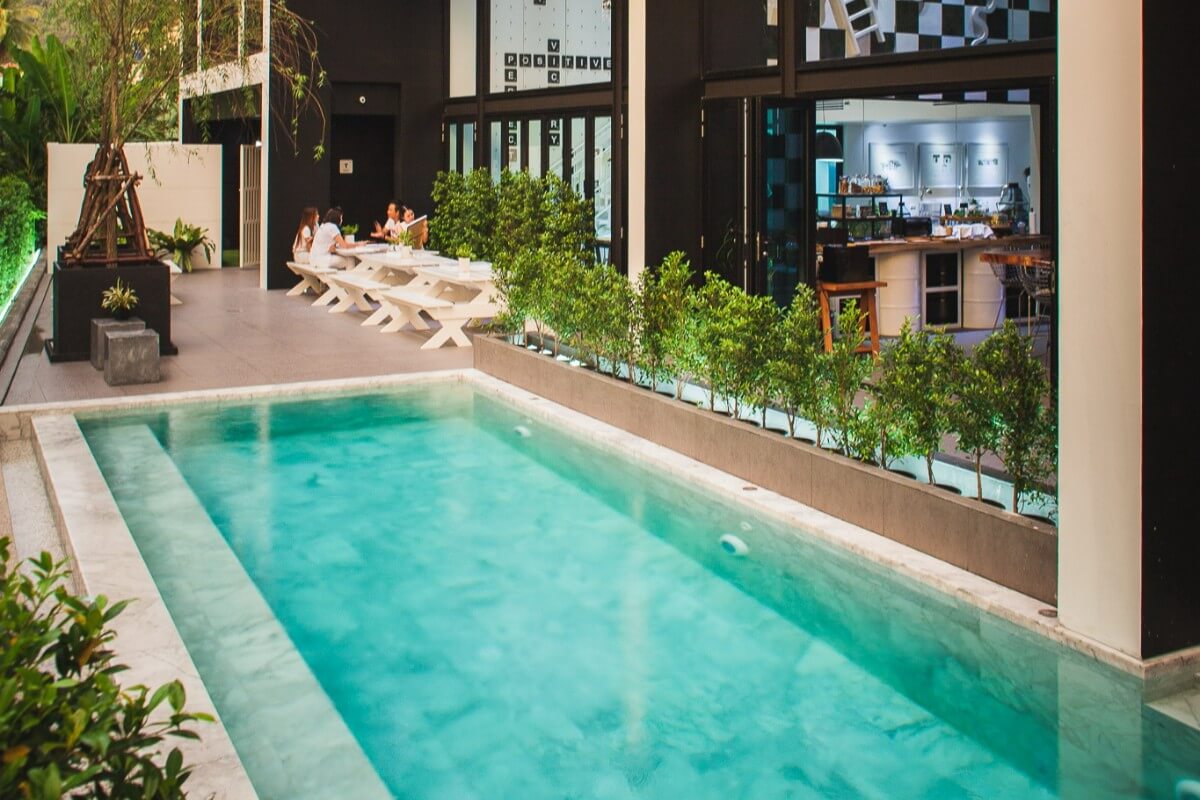 Blu Monkey Hub & Hotel