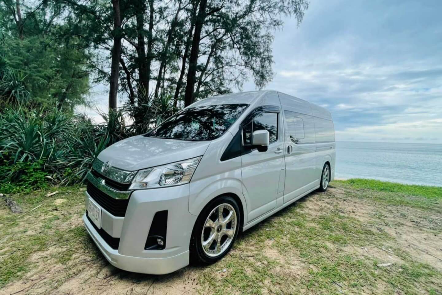 phuket-car-and-van-transport-30