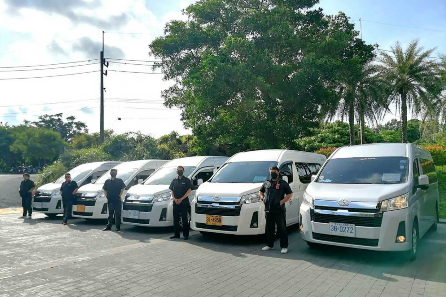 phuket-car-and-van-transport-33