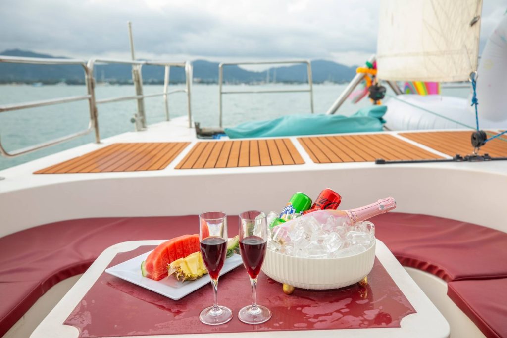 Luxury Sailing Catamaran 38 FT