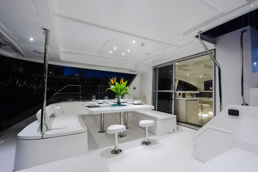 Luxury Speed Catamaran 51 FT