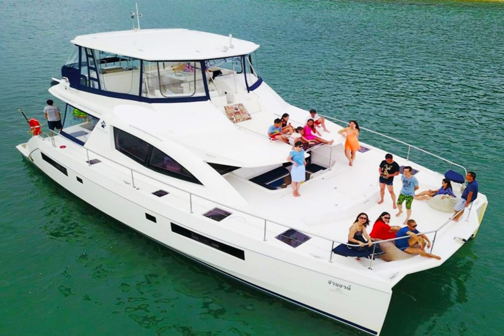 Luxury Speed Catamaran 51 FT