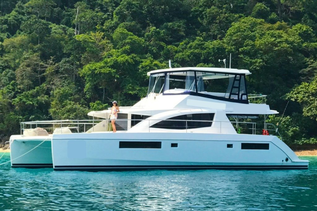 Luxury Speed Catamaran 51 FT