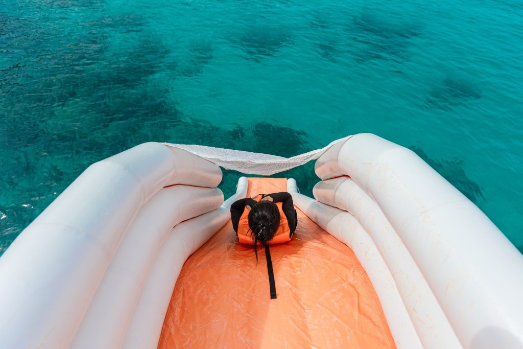 ทัวร์เกาะพีพี เกาะไข่ และเกาะไม้ท่อน โดยเรือสปีดคาตามารัน