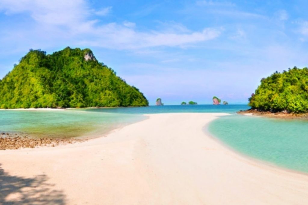 Phuket Package 10 – 5 Days 4 Nights