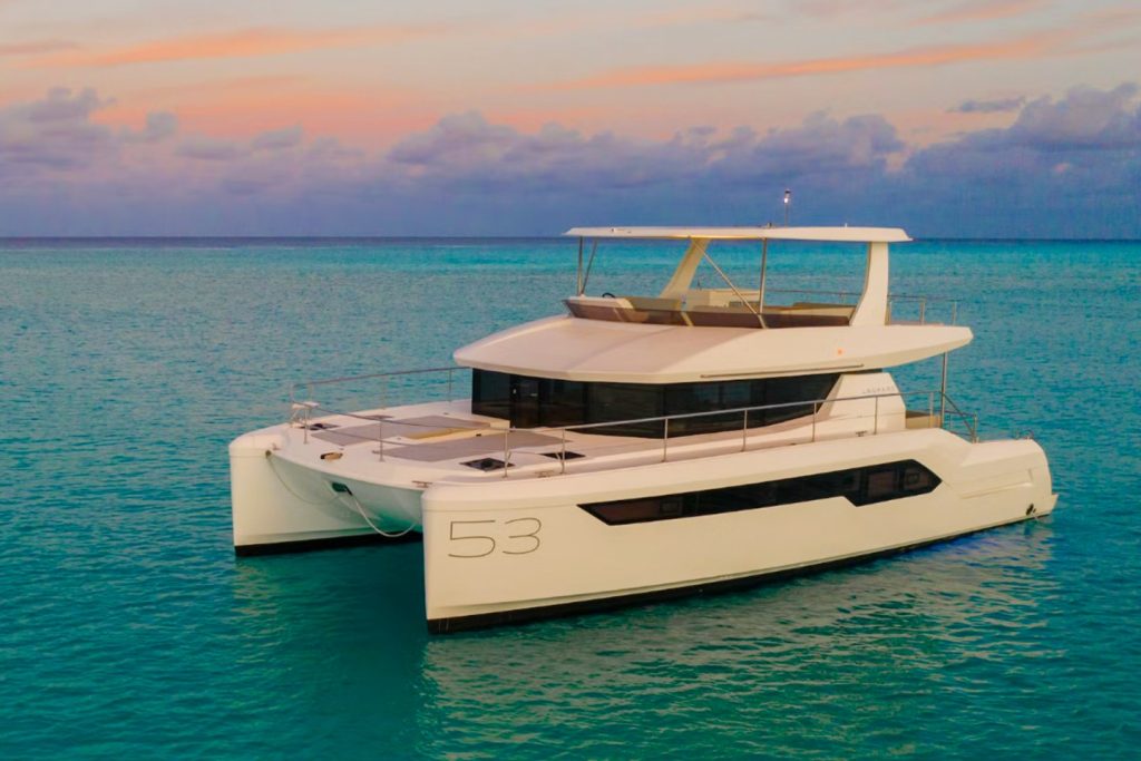 Luxury Power Catamaran 53 FT