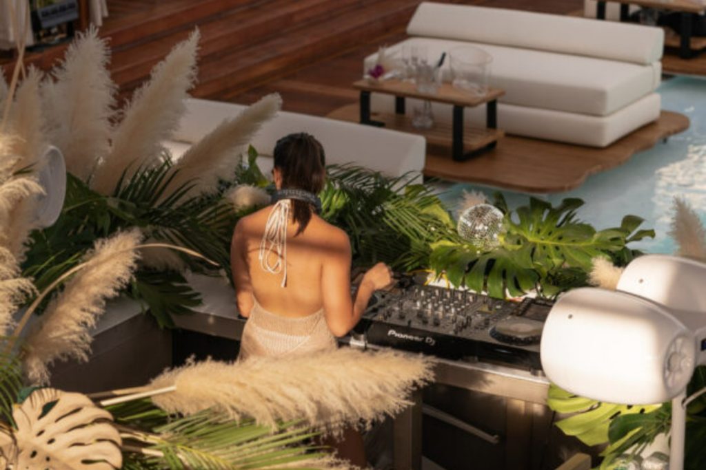 YONA BEACH CLUB PHUKET